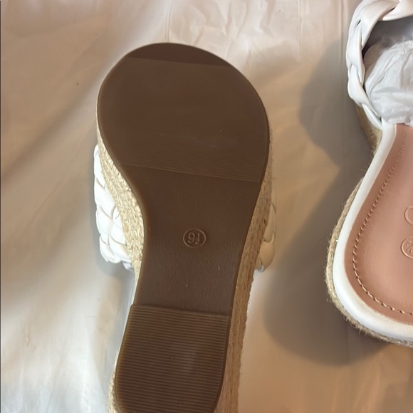 White Platform Espadrille Slides with Woven Design - Picture 9 of 9